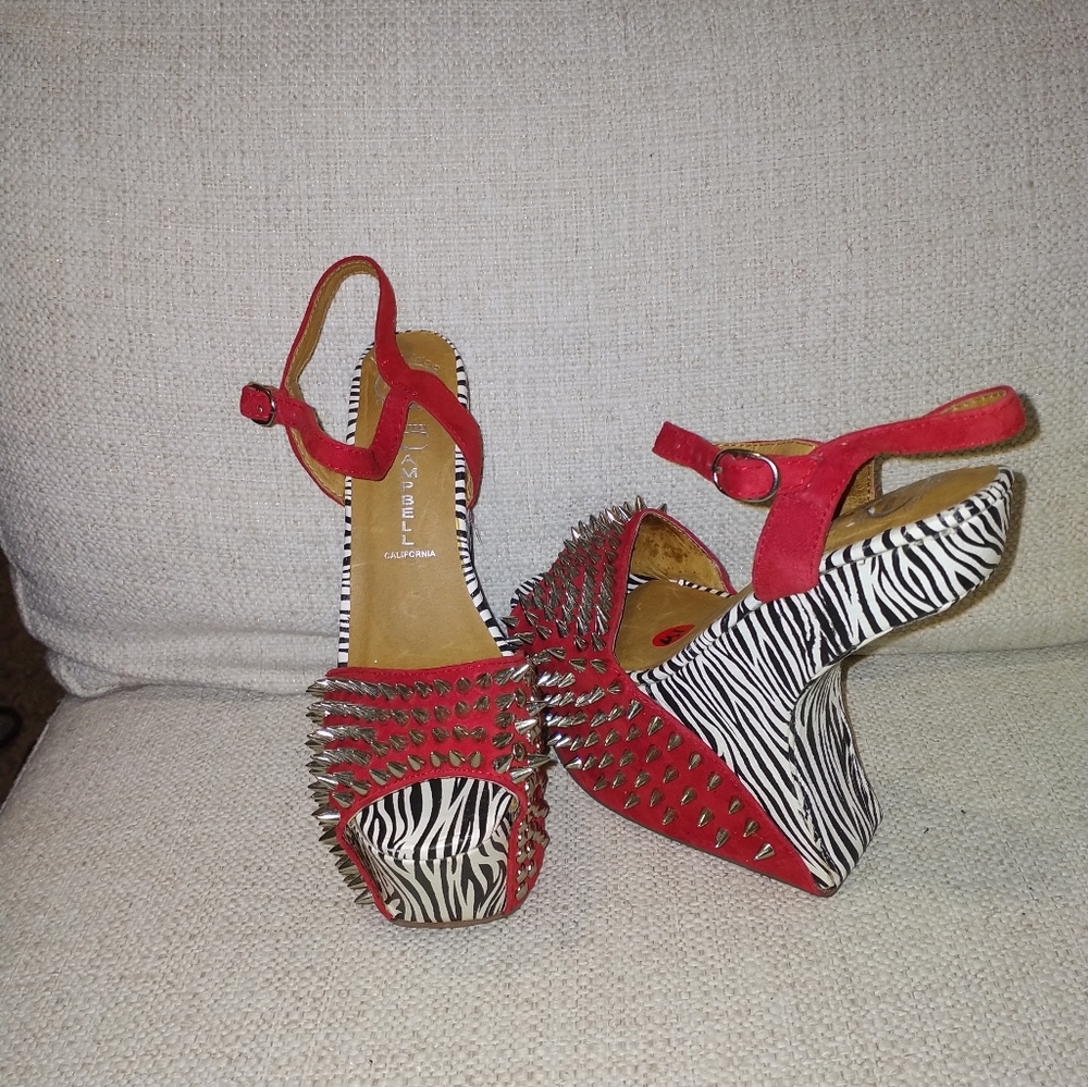 Jeffrey Campbell